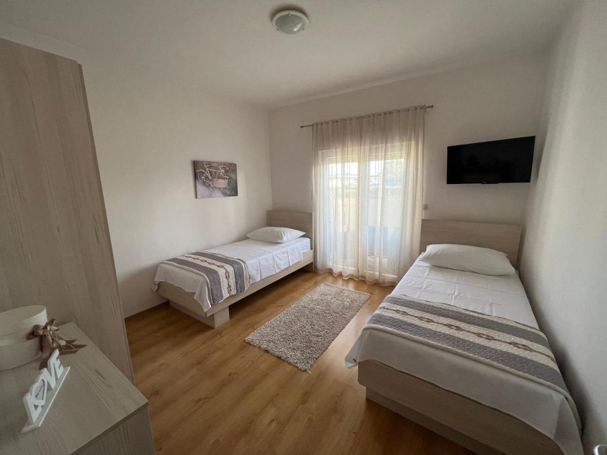 Apartman Burcul Sukosan Exterior photo